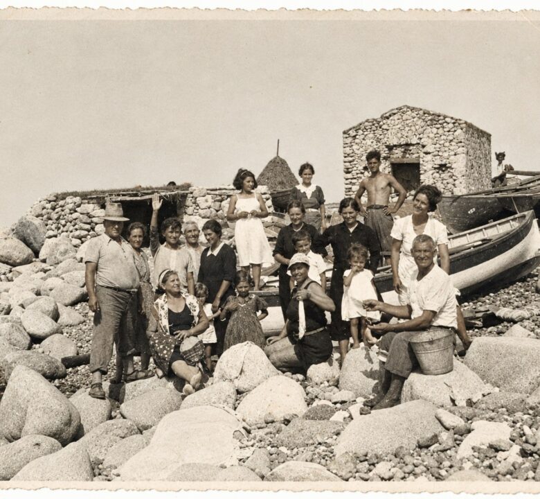 Donatori di memoria — fotografia storica sulla costa